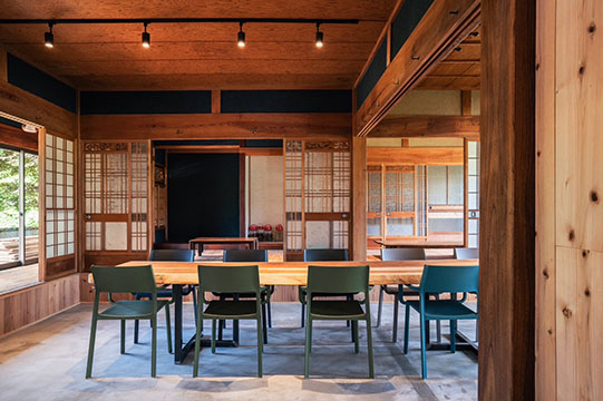 田の中屋
