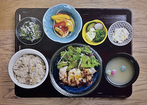 大地ノ青果 CAFE&DELI 白石店