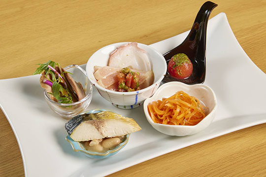 イタリアン和バル aiutare