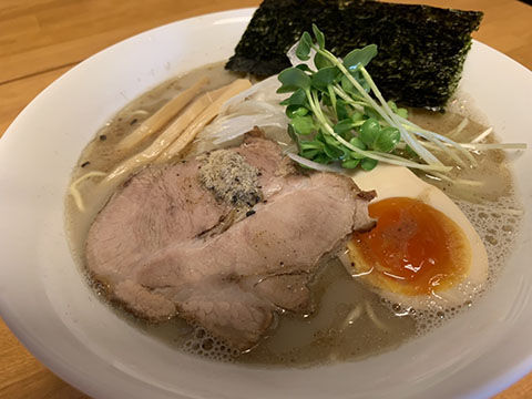 中華そば うまてつ