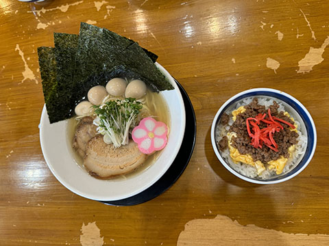 塩らーめん専門店SHIN8