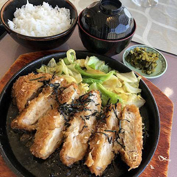 レストラン&カフェ大楠公