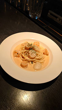 BUZZ 瑞浪店