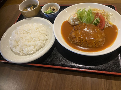 キッチンエム