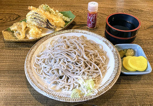 おそば・焼鳥・うまいもの たか松