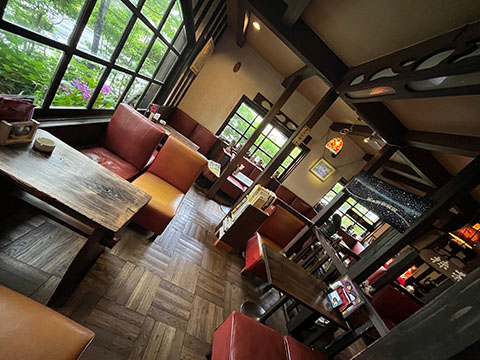 珈琲屋からす