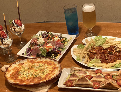 Dining & Cafe  Michi