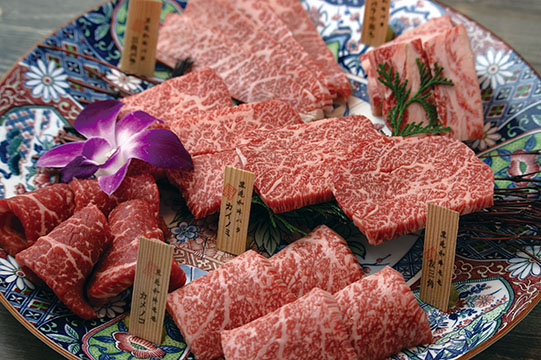 焼肉とホルモン しま