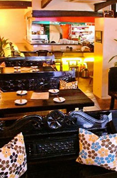 AUBU.cafe  CUATRO