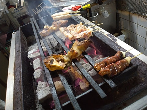 焼鳥居酒屋 朱雀城