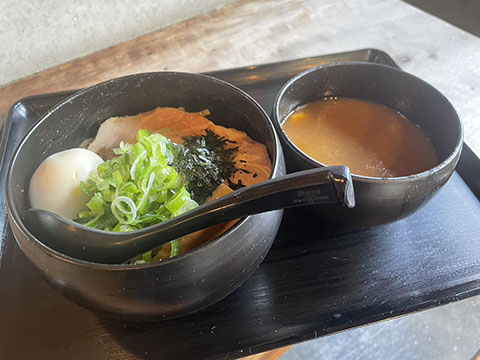 田場 以蔵