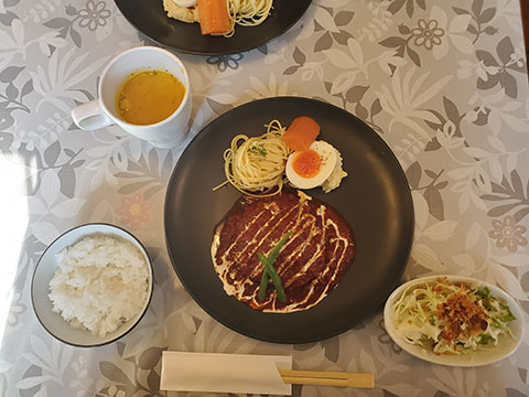 料理店HAYASHI