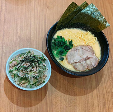 濃厚とんこつラーメン 福福家