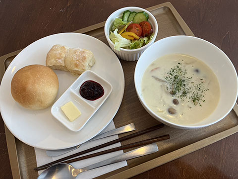 ユニバーサルカフェminna