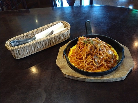 ダフネ珈琲館千音寺店