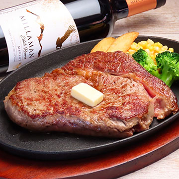 PINO GRILL よこすかポートマーケット店