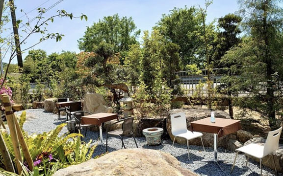 庭カフェ「翔花」