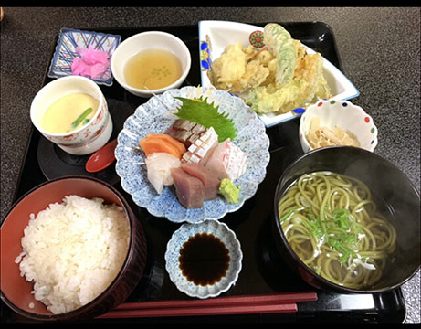 和風お食事処 ととろ