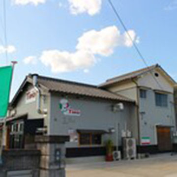 トラットリア・ティノ