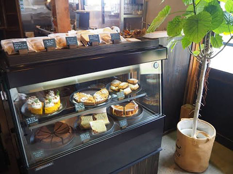 Cafe&Confectionery スズノイエ