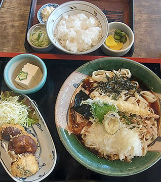 ミツ角屋