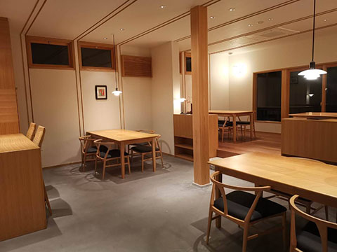 日本料理店 雲