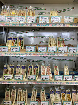 ヤマザキYショップ ホットドッグ