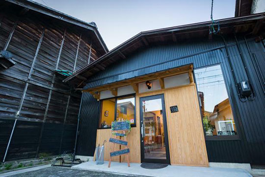 line side cafe