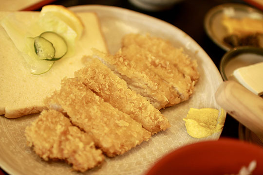 とんかつ&ステーキ かつ善 本店