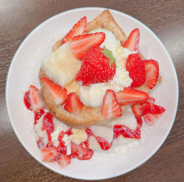 ローズカフェ AKASAKO