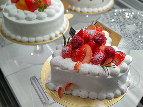 ケーキ工房 かしの実