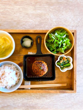 カフェ イロル