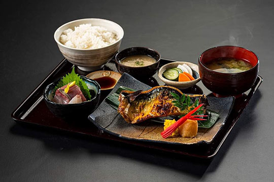 炭焼治郎