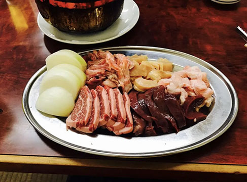 (有)桂ホルモン