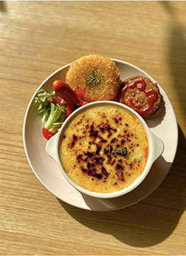 ドリアの店 くまのこのごはんや。