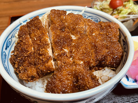 だるまや