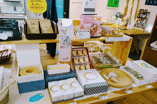 株式会社 齋彌酒造店 発酵小路 田屋