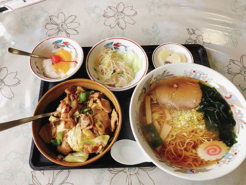 中華料理 華正