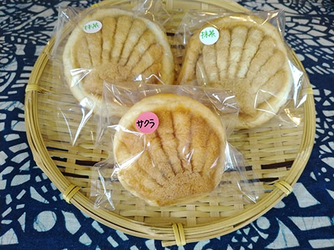 パン 貝日和