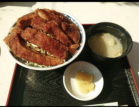 食堂 さわ屋