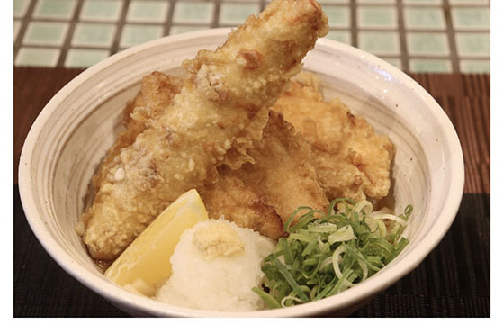店内製麺うどん たまき