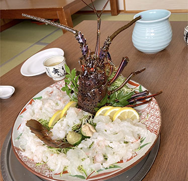 いせえび料理 中平