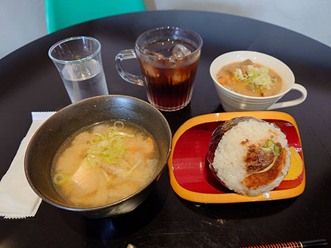 おにcafe ママテイク