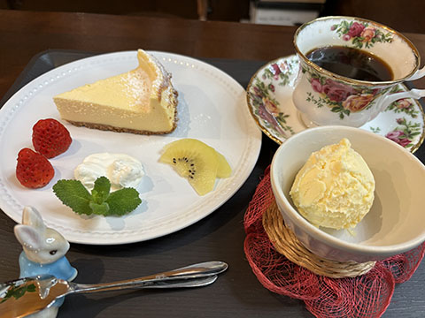 占いCafe八百万