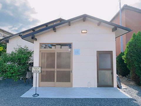 トナリ cafe&lunch