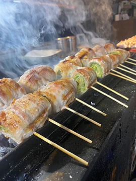 焼鳥とも