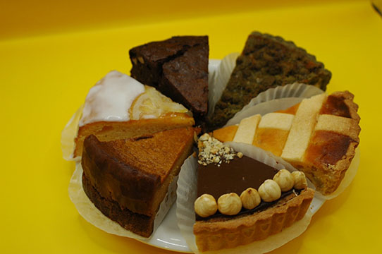 Bar Pasticceria トミヤ