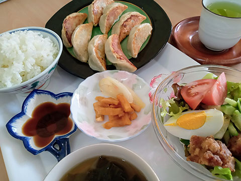 二見屋商店