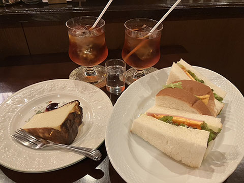 キッサ モクバ
