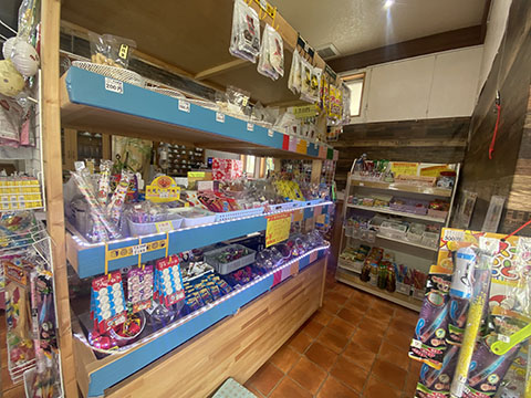 駄菓子軽茶屋